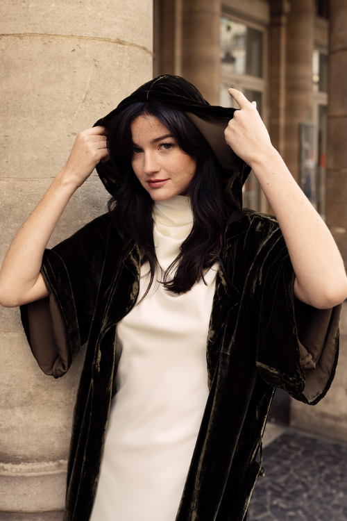 ADELINE Velvet Hooded Robe