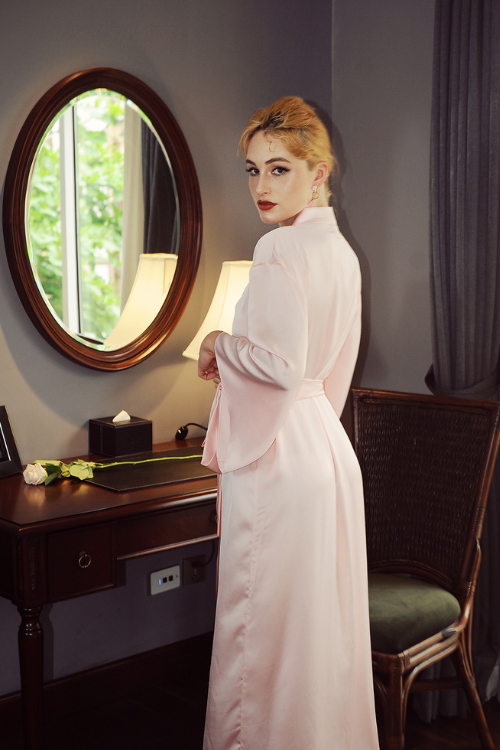 CYNDI Silk Long Robe