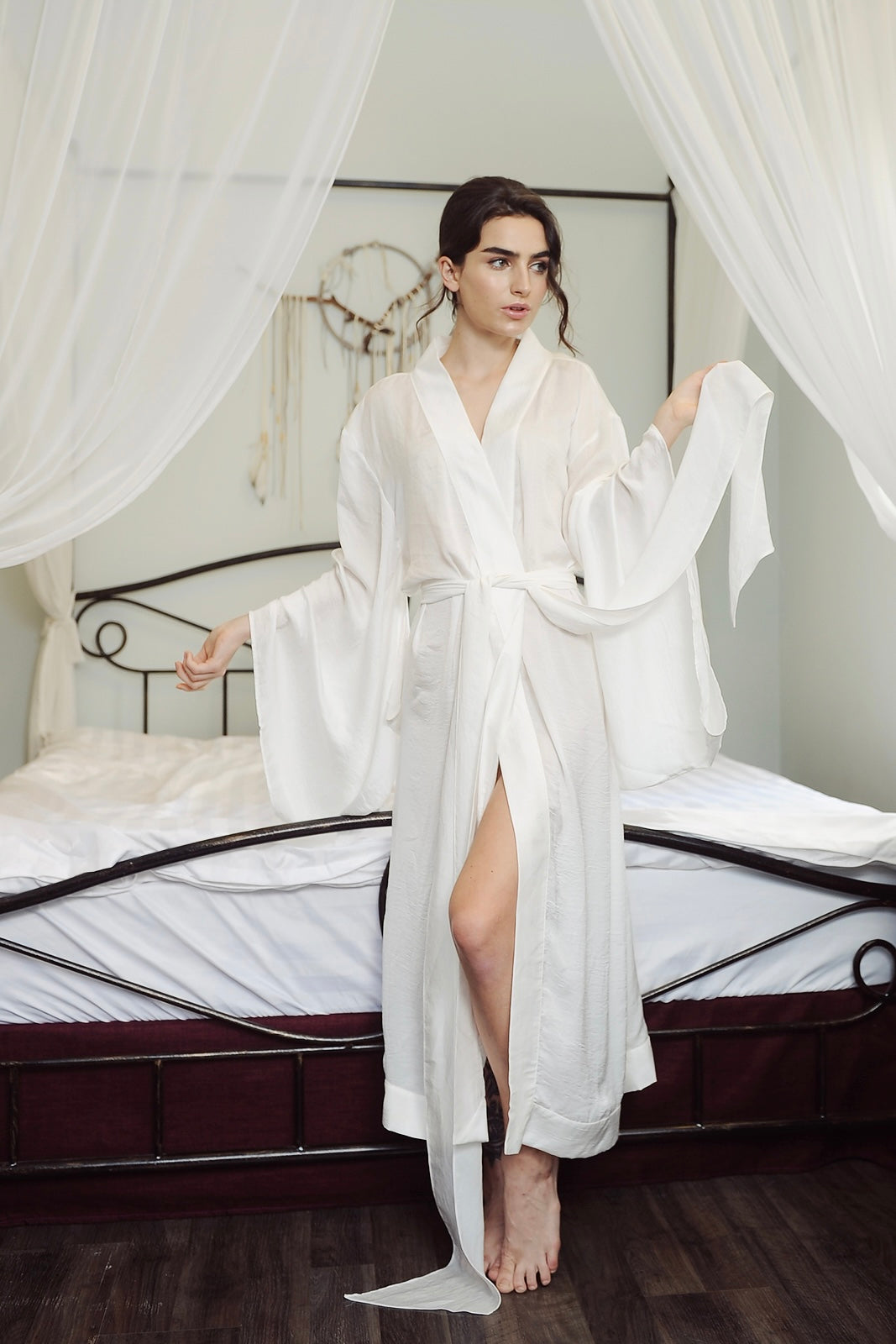 DIANA Silk Kimono Robe