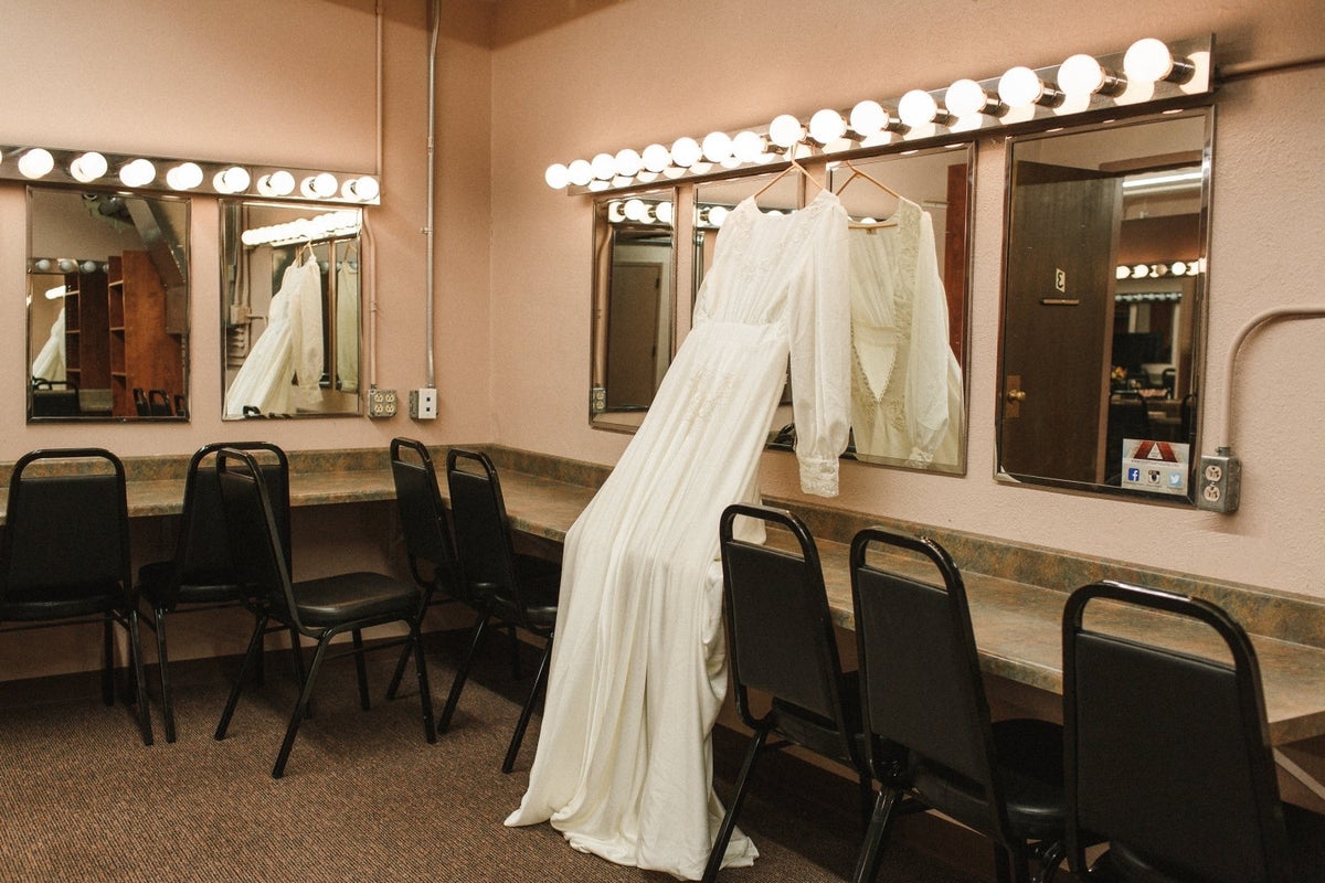 ANASTASIA Vintage Embroidered Silk Wedding Gown
