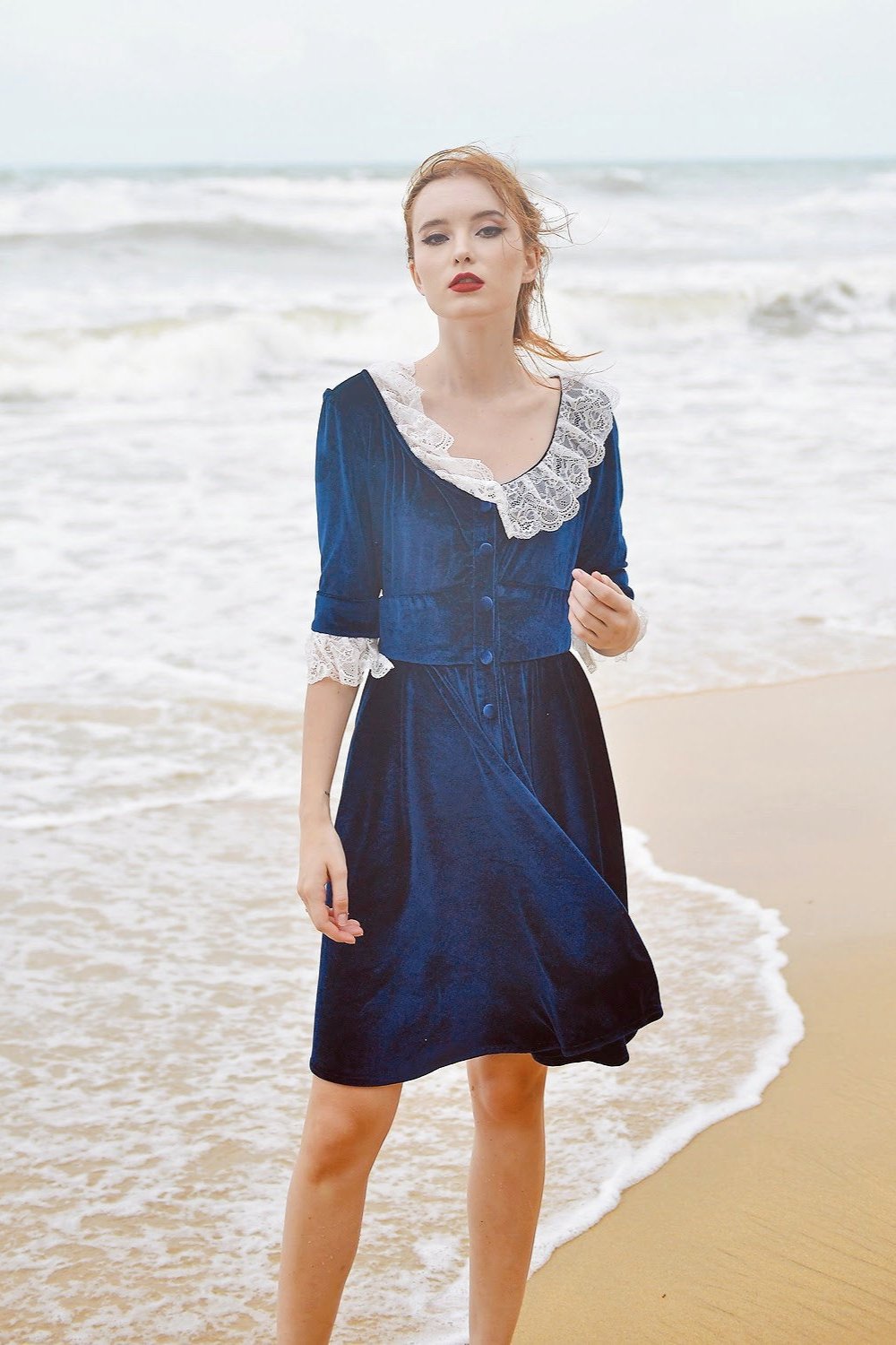 AKASHA Velvet Lace Collar Prom Dress