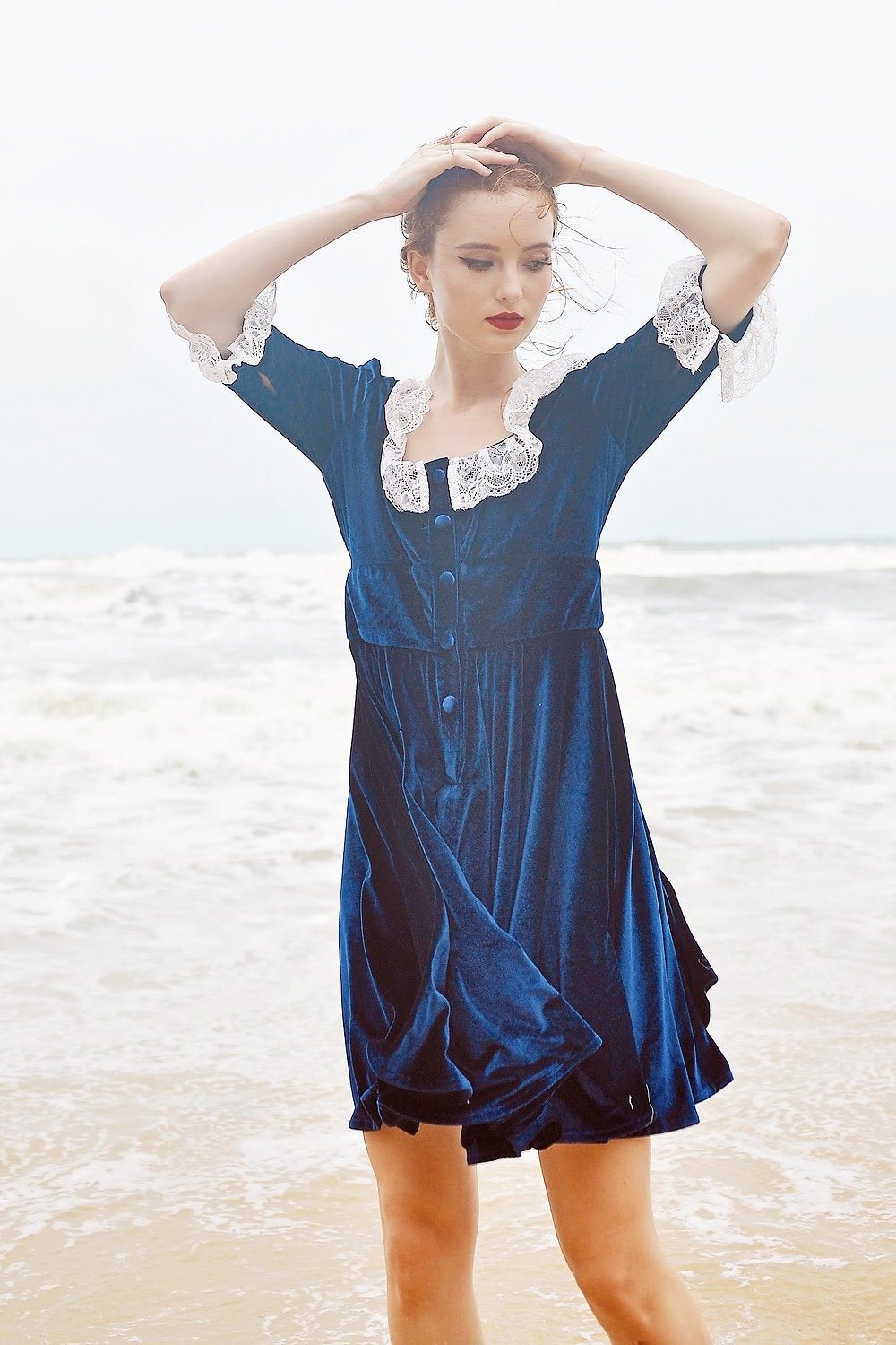 AKASHA Velvet Lace Collar Prom Dress