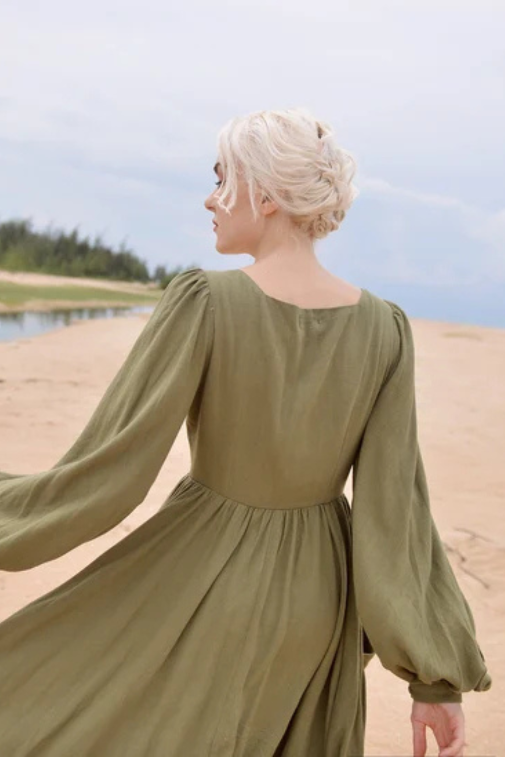Vintage Linen Dress with Puff Sleeves
