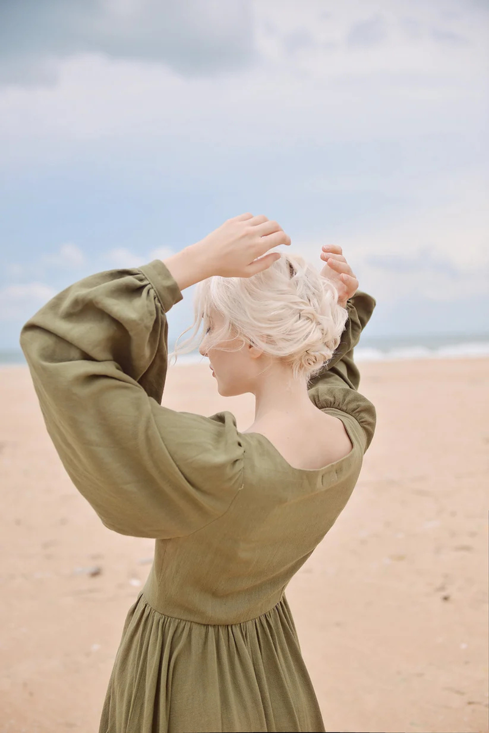 Vintage Linen Dress with Puff Sleeves
