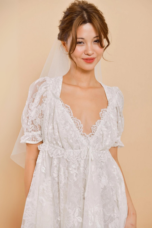 COLETTE Short Lace Wedding Dress