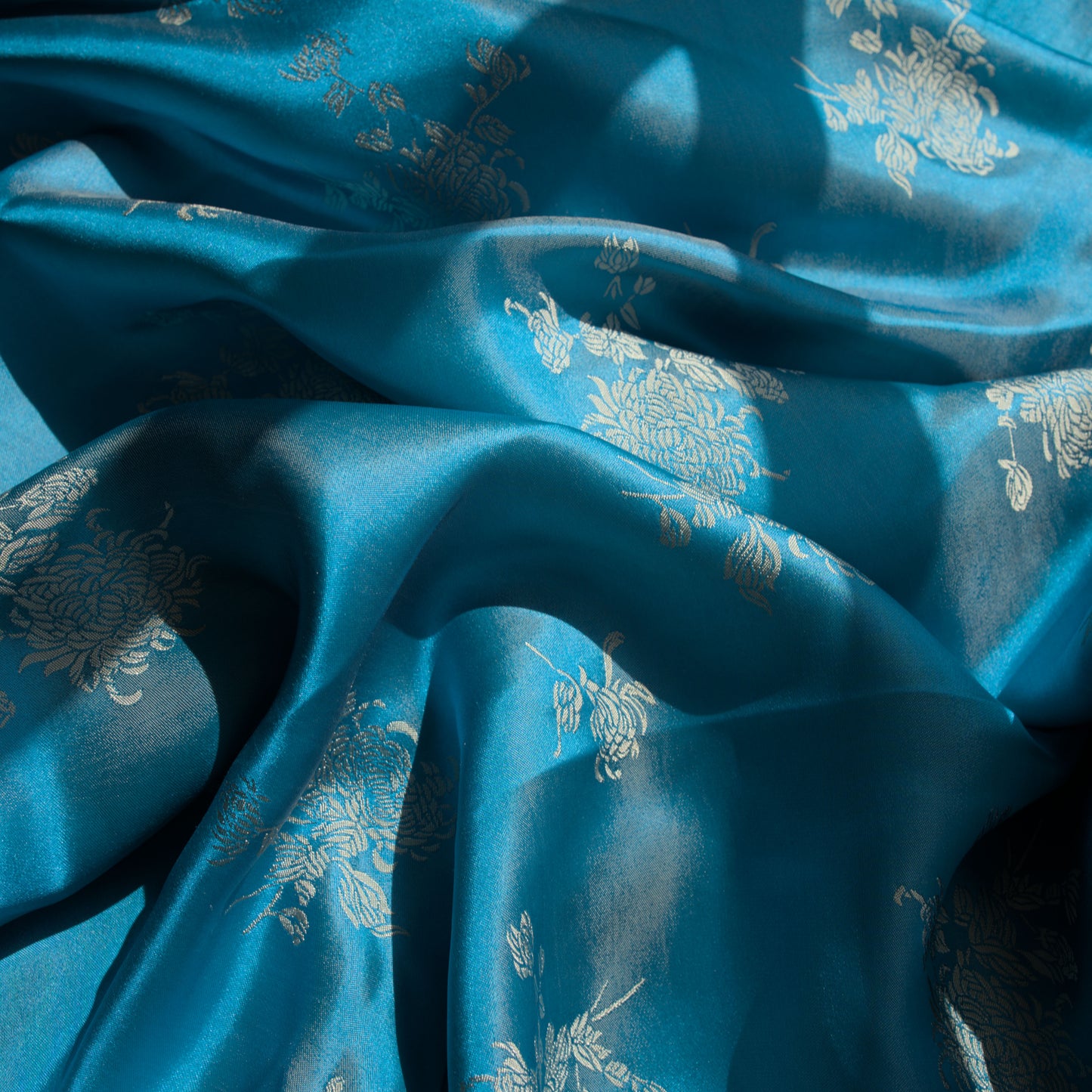 Handmade Patterned Mulberry Silk - Aqua Mirage
