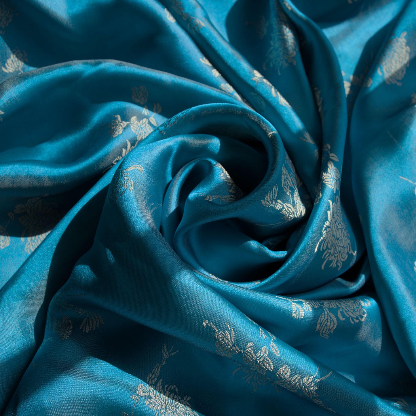 Handmade Patterned Mulberry Silk - Aqua Mirage