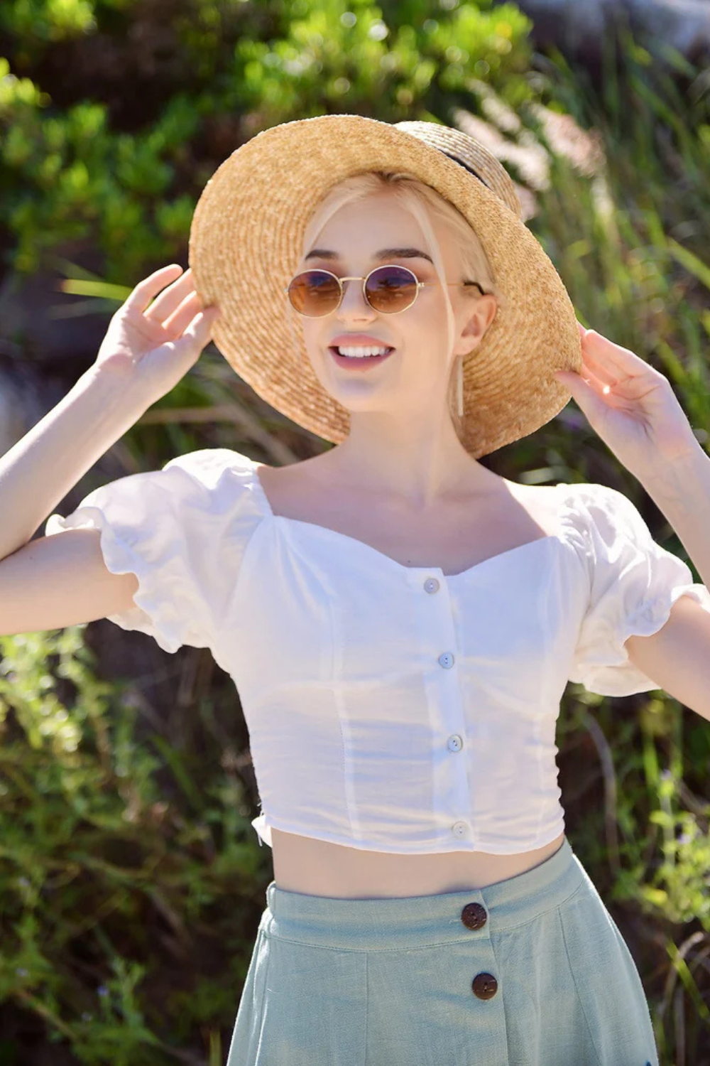 Linen Milkmaid Crop Top with Sleeves