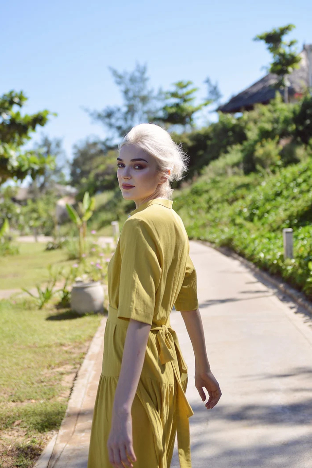 Relaxed Linen Midi Dress