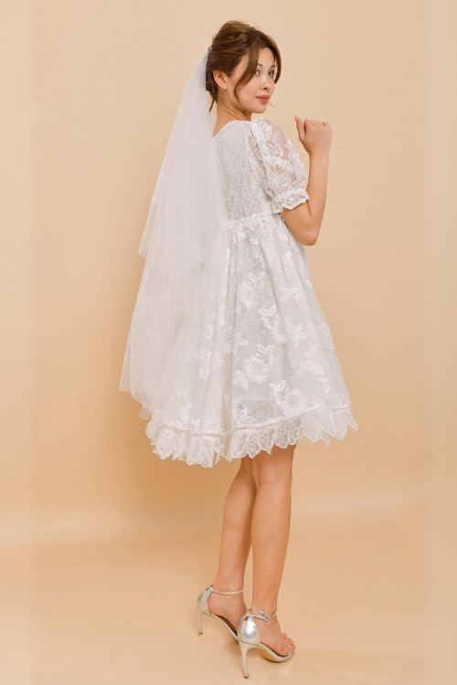 COLETTE Short Lace Wedding Dress