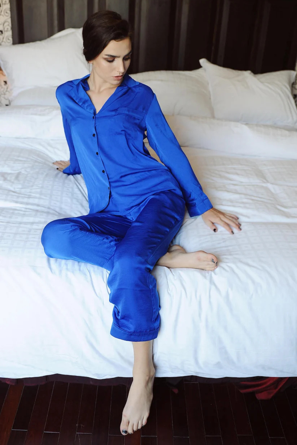 Long Sleeve Silk Pajamas Set