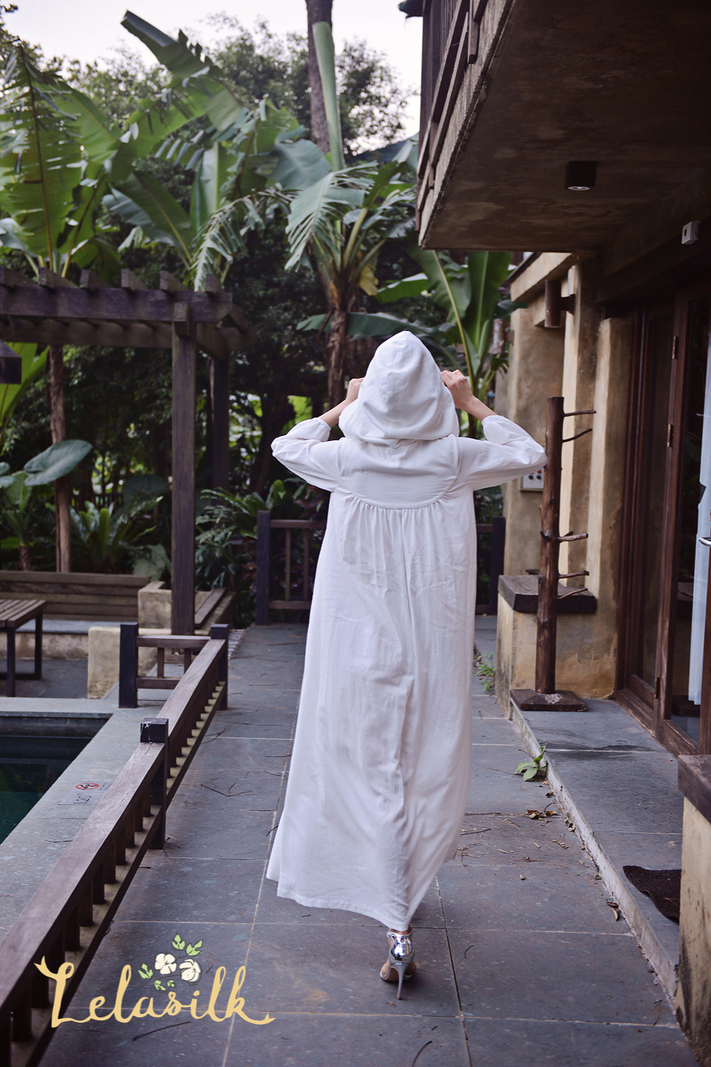Oversized Maxi Linen Dress with Hood - Maternity Friendly