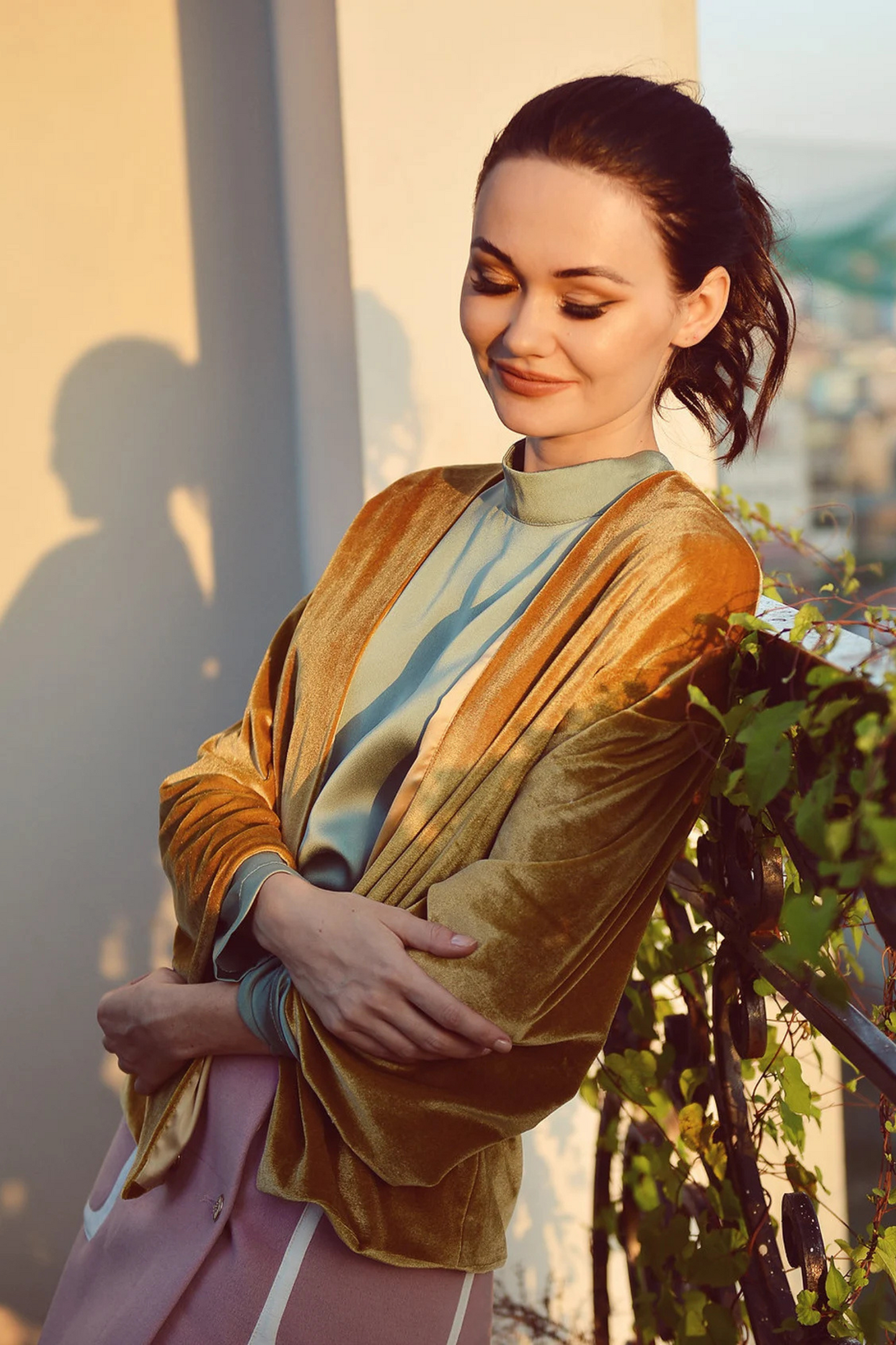 AMANDA Velvet Fall Cardigan