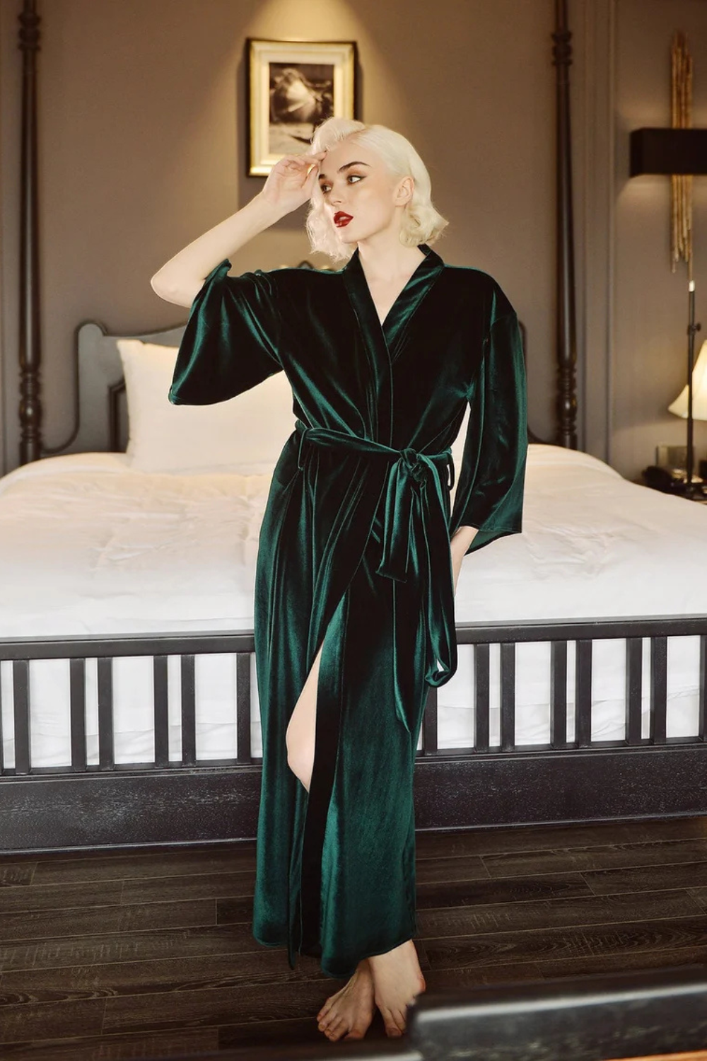 Womens Emerald Velvet Robe