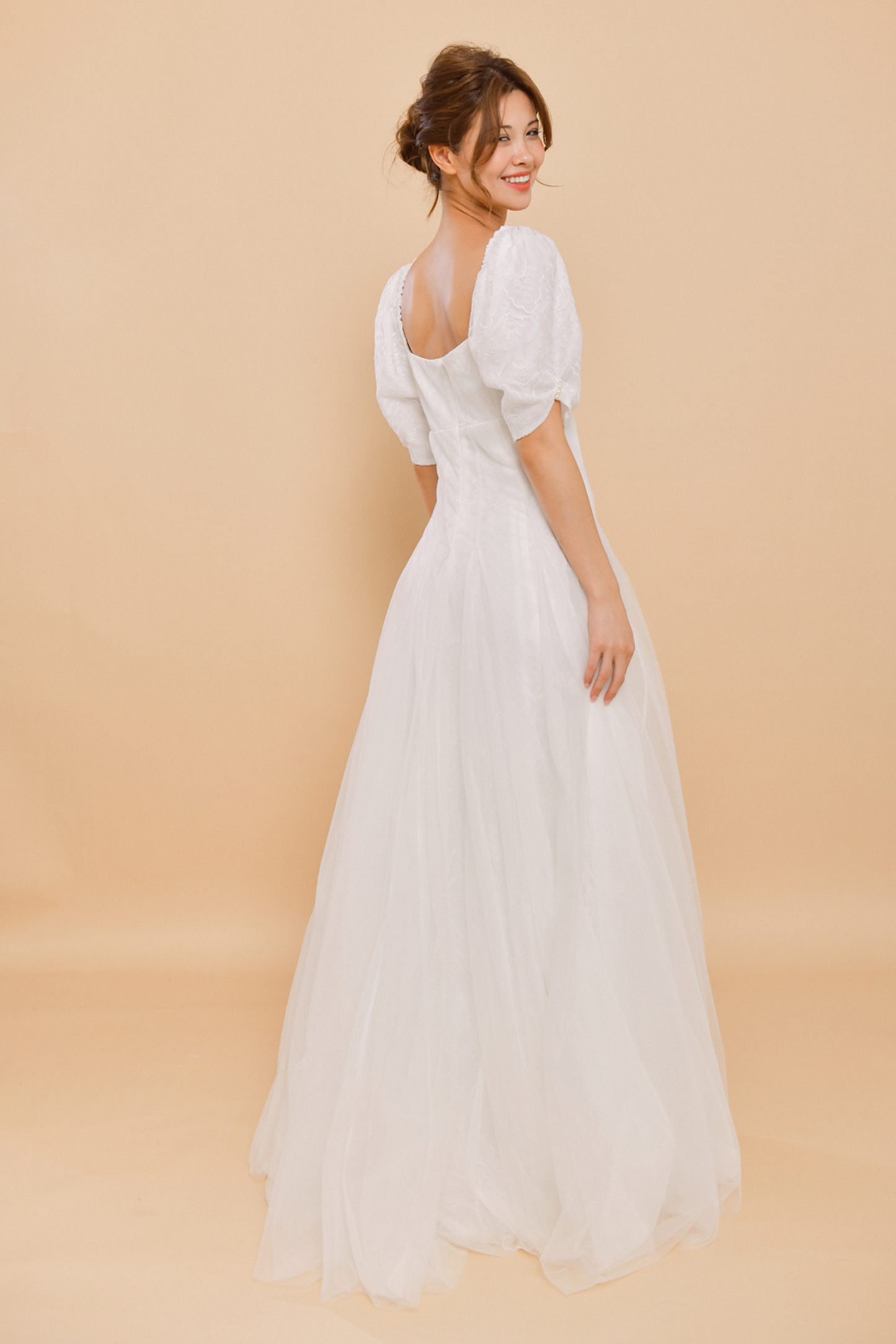 ARIEL Wedding Dress with Square Neckline