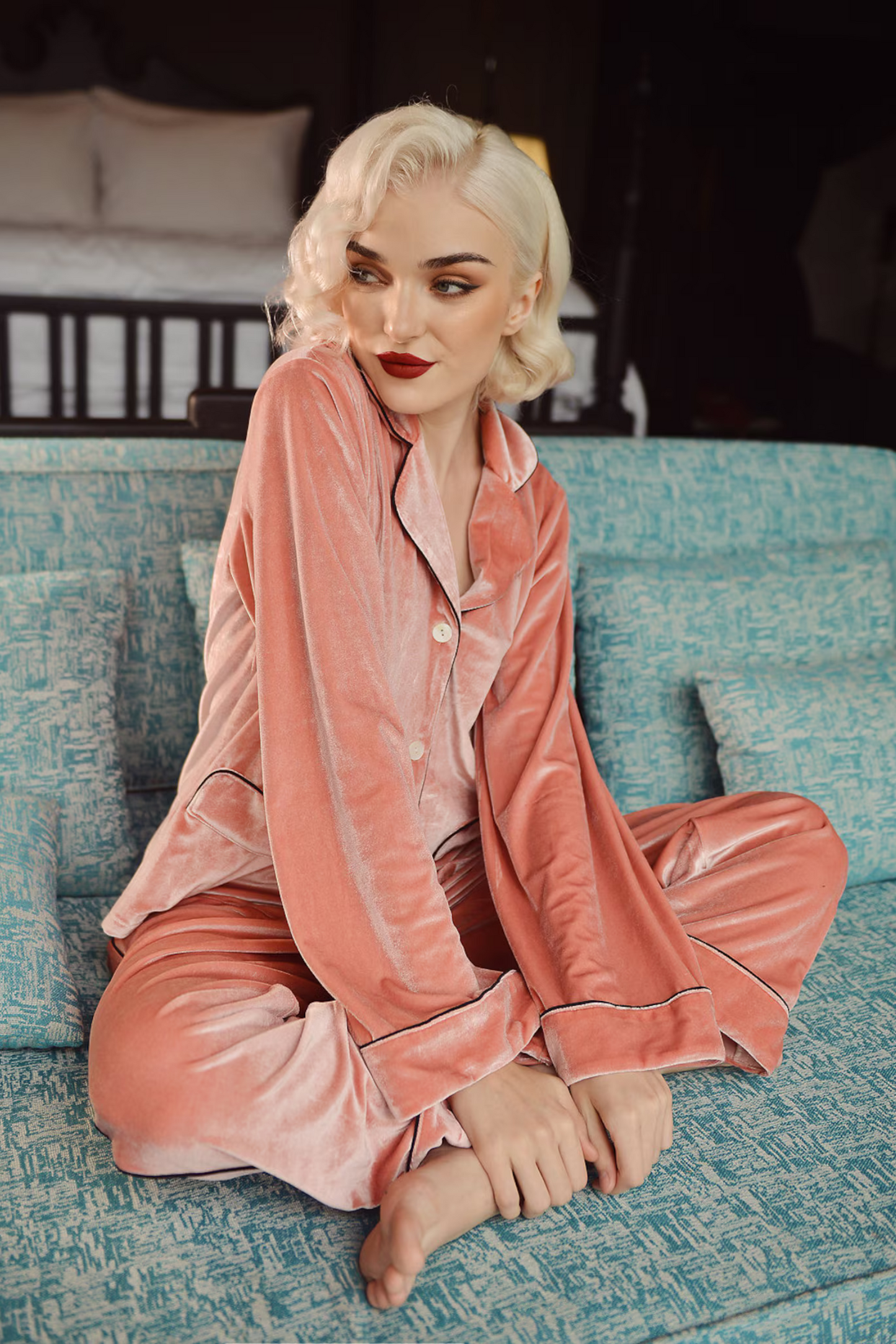 ASHLEIGH Velvet Pajamas Set