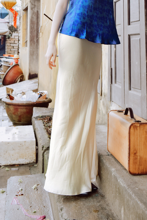 Coco Floor-Length Mulberry Silk Maxi Skirt – Champagne