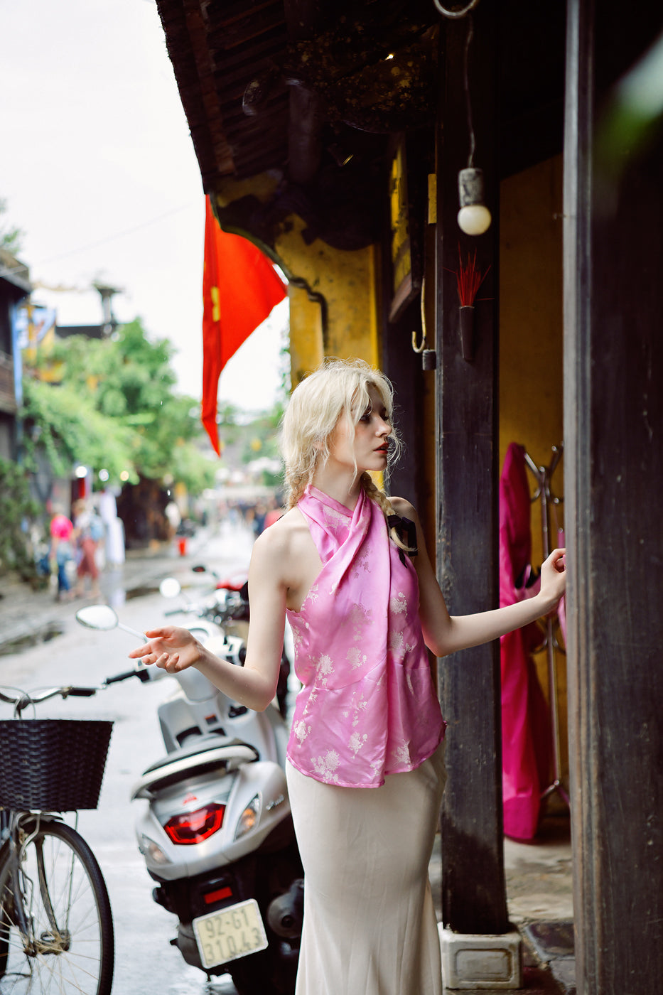 Aurore Heritage Mulberry Silk Halter Top