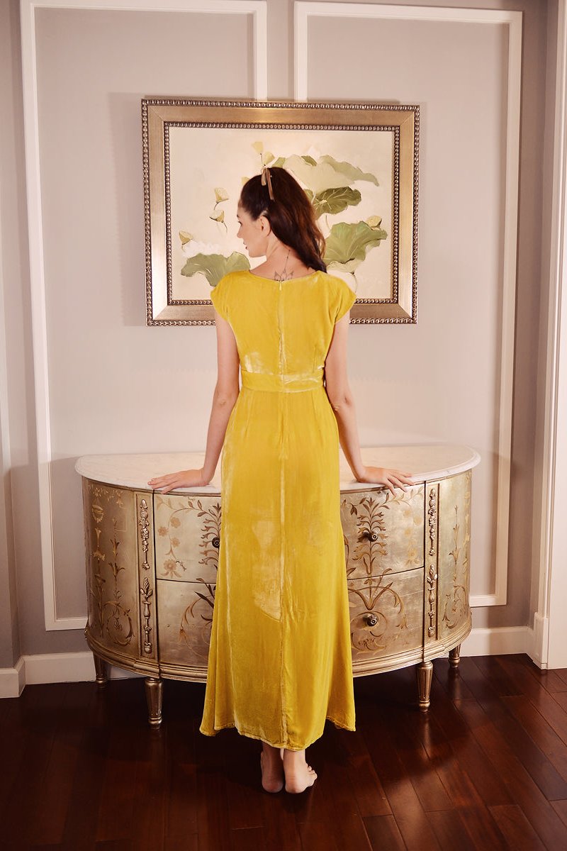 MIMI Velvet Maxi Prom Dress