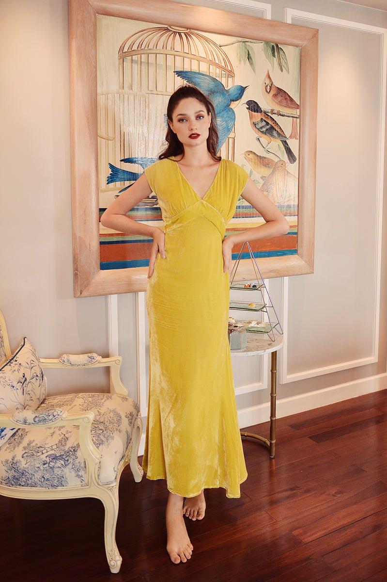 MIMI Velvet Maxi Prom Dress