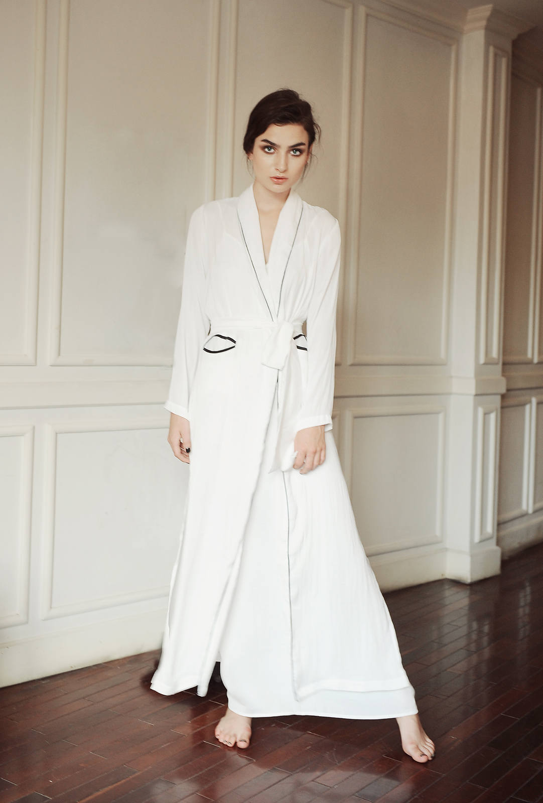 Women Long Silk Robe - Robe with Piping line - Elegant Bridal Wear - Bridesmaid Wedding kimono - High-quality Lingeries