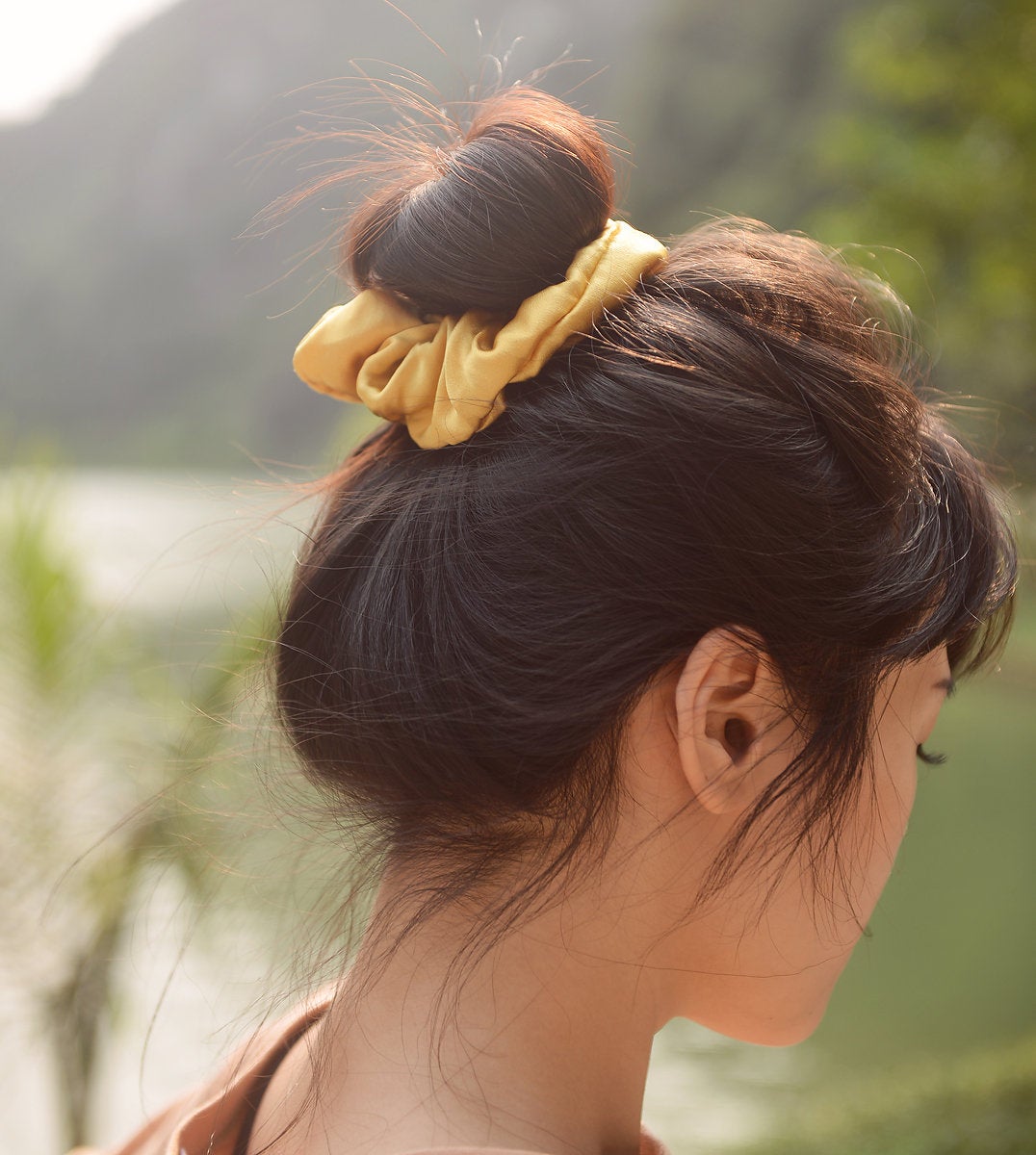Silk Big Scrunchies - Set of 8 - Real Silk Scrunchies - White Silk Scrunchies - Hair Scrunchies - Best Hair Gift