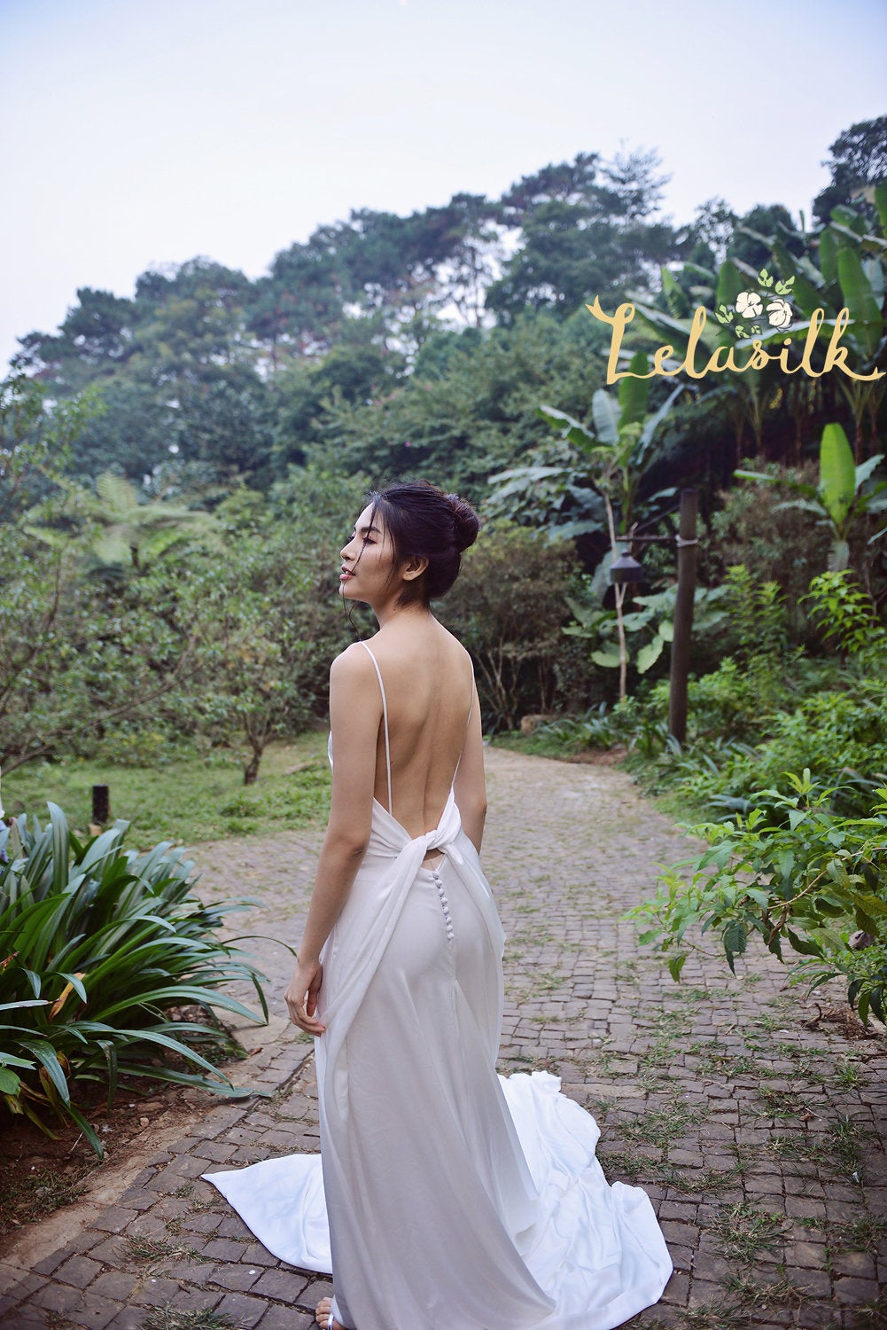 Long Train Wedding Dress - Tailored Wedding Dress - Tailoring Bridal Gown