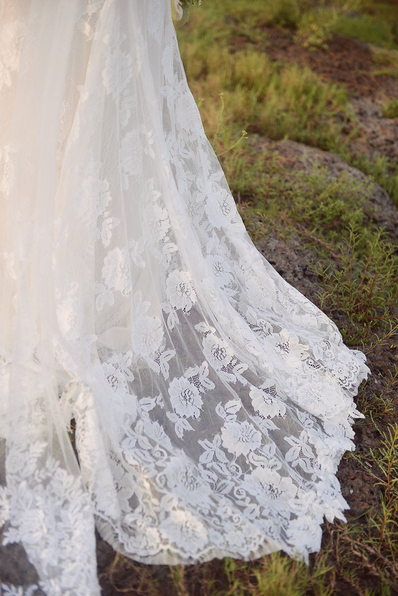 Trumpet Lace Wedding Gown - Lace Wedding Dress - Bridal Lace Gown - Tailor to your measurements
