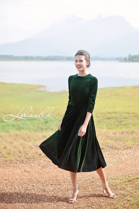 Emerald Velvet Formal Midi Dress